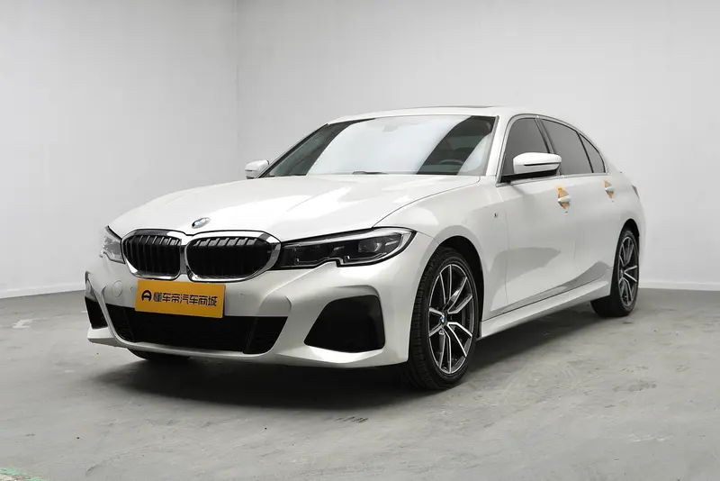 BMW 3-Series, 2021