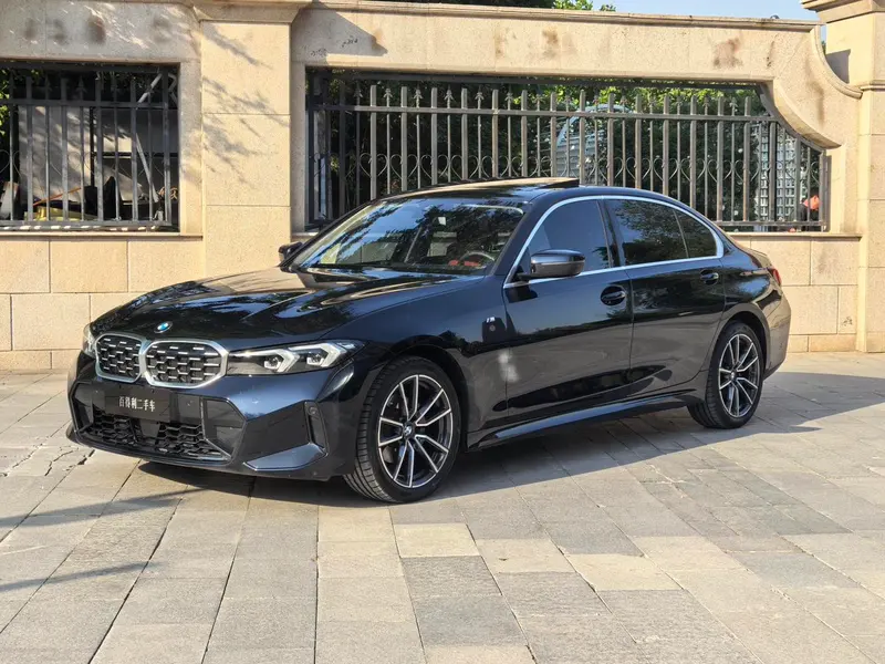 BMW 3-Series, 2025