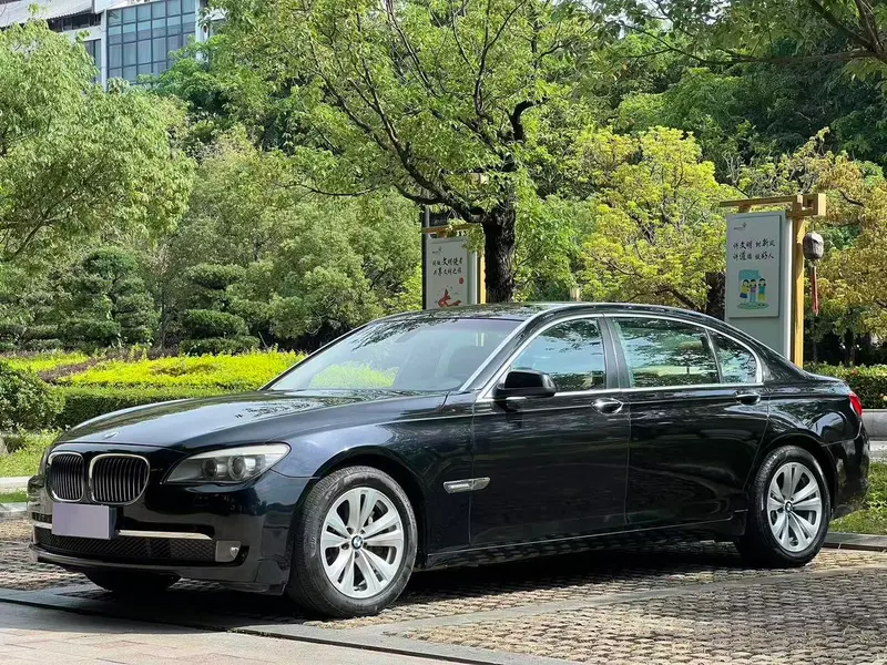 BMW 7-Series, 2009