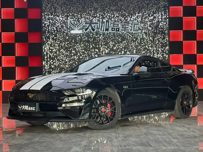 Ford Mustang, 2020