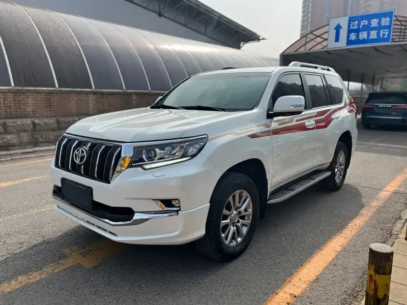 Toyota Prado, 2019 — фото 1