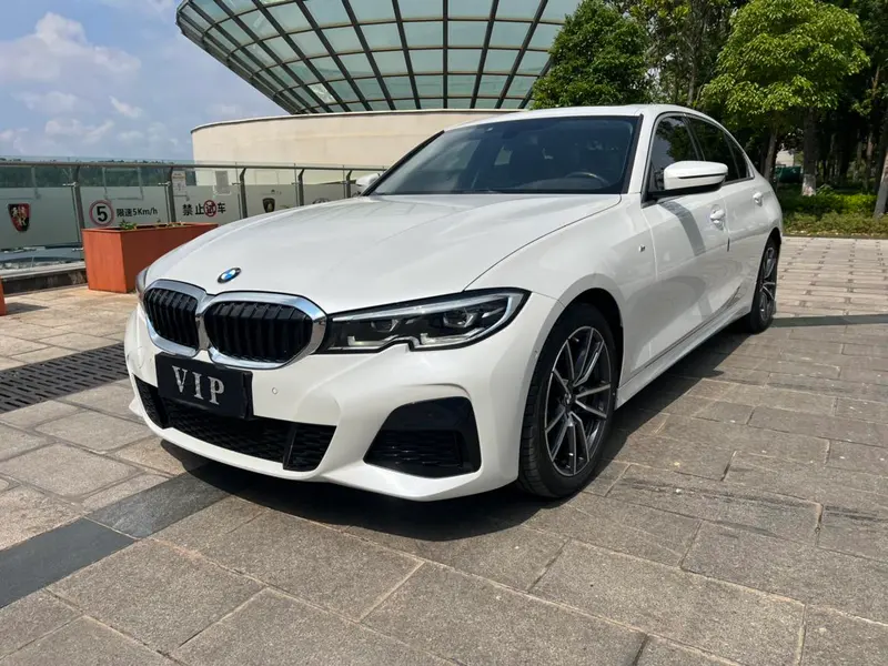 BMW 3-Series, 2021