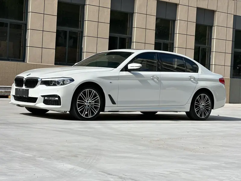 BMW 5-Series, 2018