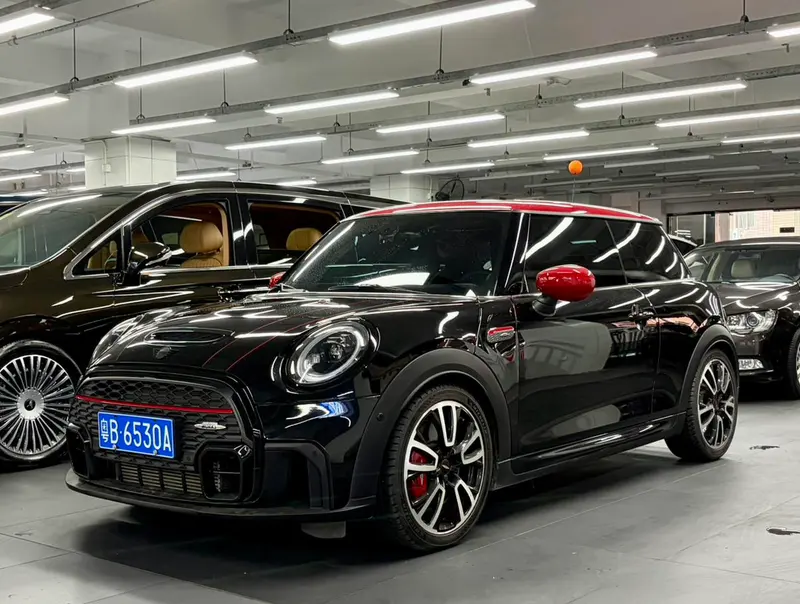 MINI JCW, 2022