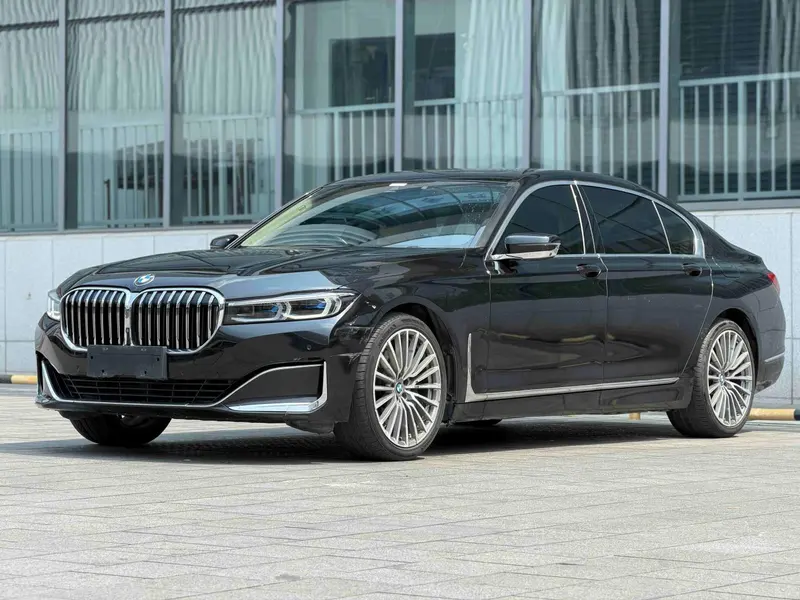 BMW 7-Series, 2021