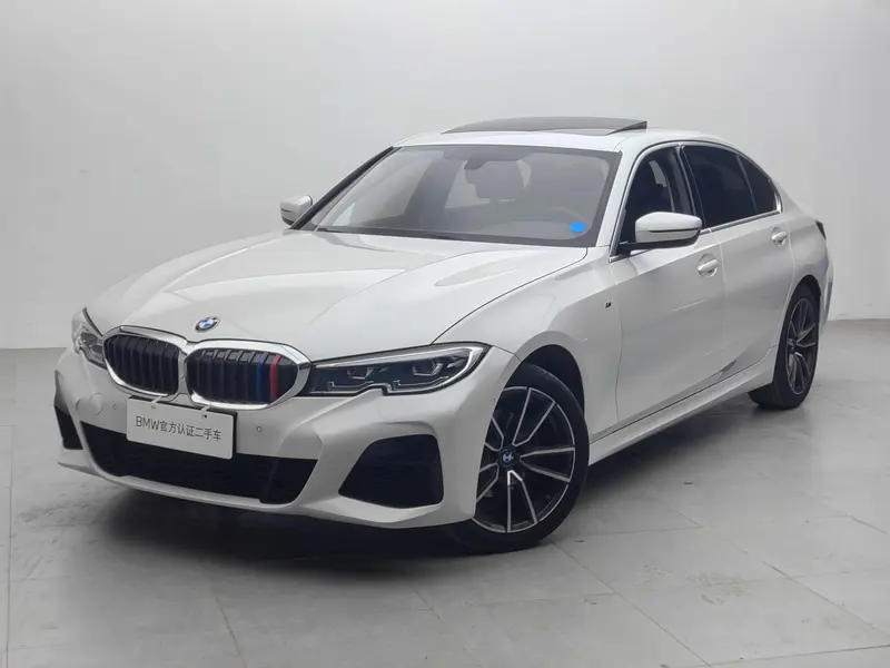BMW 3-Series, 2021