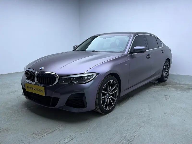 BMW 3-Series, 2022
