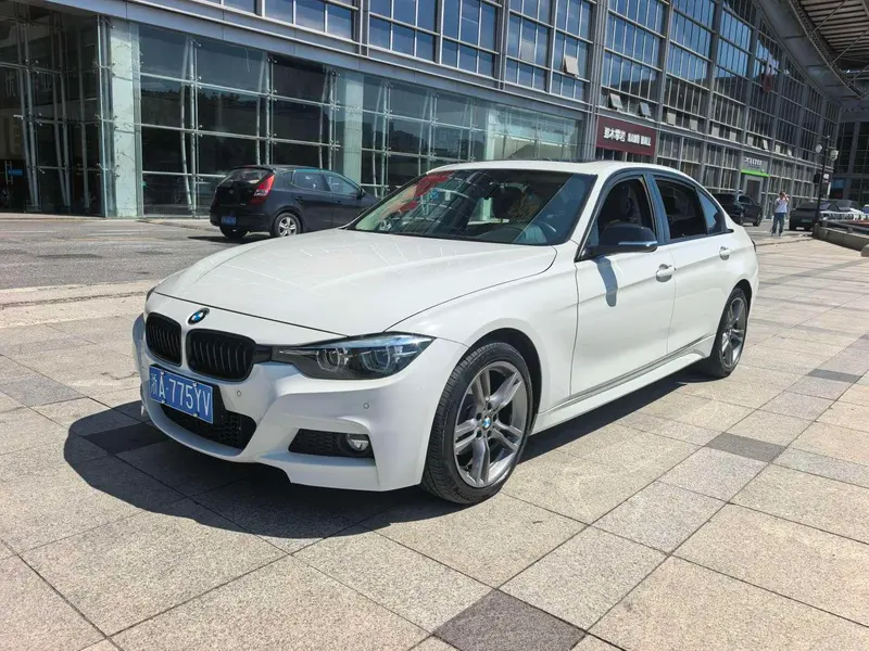 BMW 3-Series, 2019