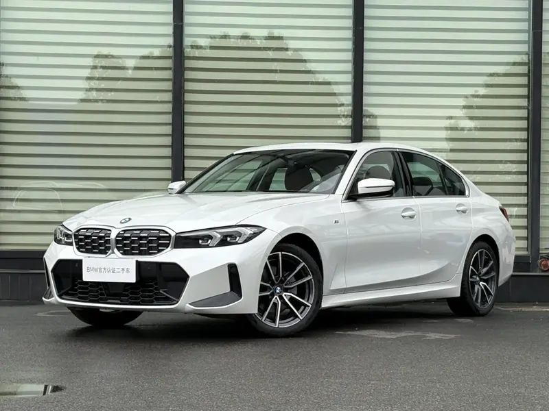 BMW 3-Series, 2025