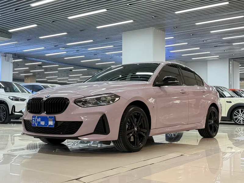 BMW 1-Series, 2023