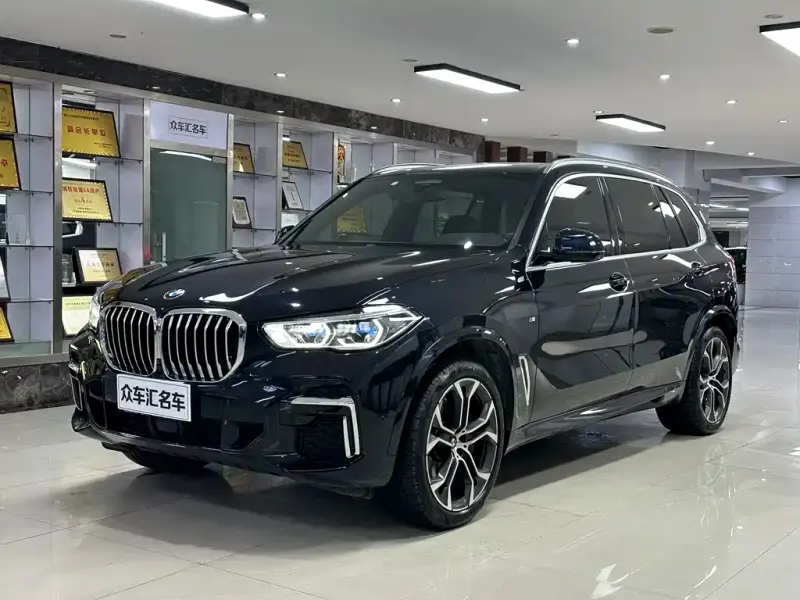 BMW X5 BMW X5 2022 Facelift xDrive 40Li Premium Type M Sport Package, 2022 — фото 1