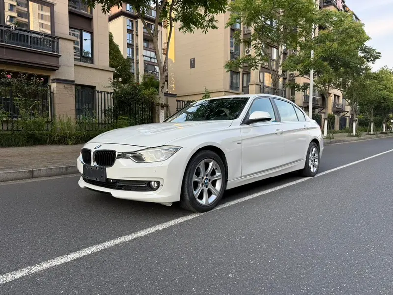 BMW 3-Series, 2014