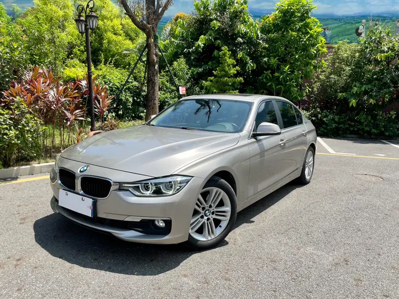 BMW 3-Series, 2016