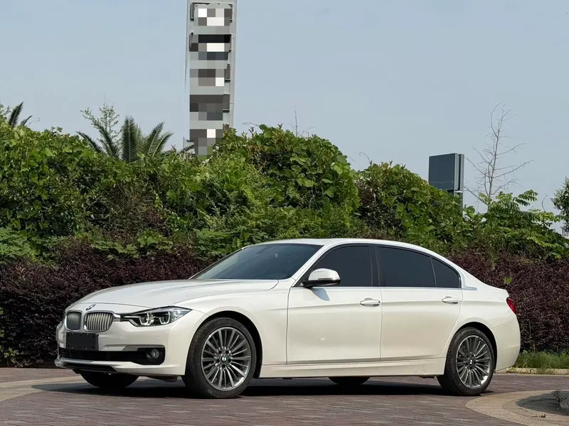 BMW 3-Series, 2019