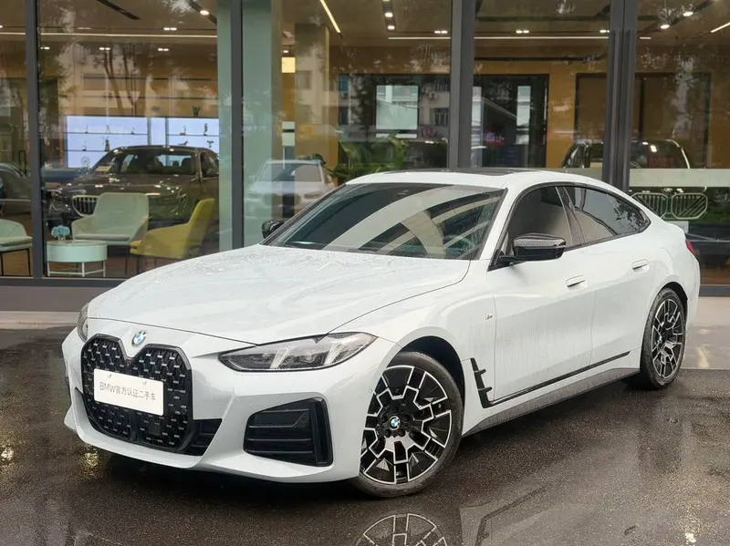 BMW 4-Series, 2024