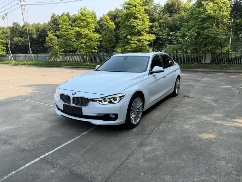 BMW 3-Series, 2018