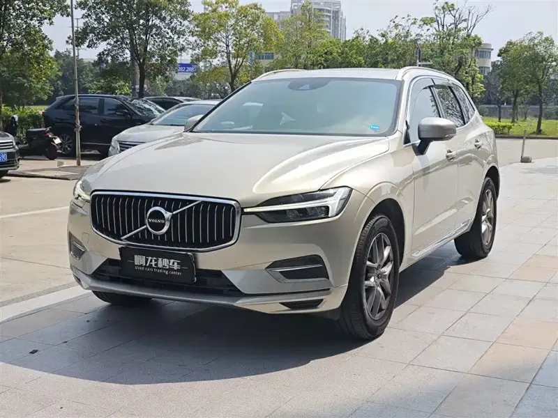Volvo XC60, 2021