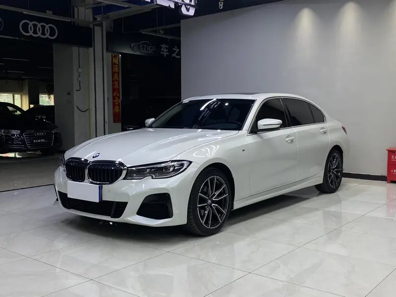 BMW 3-Series, 2021