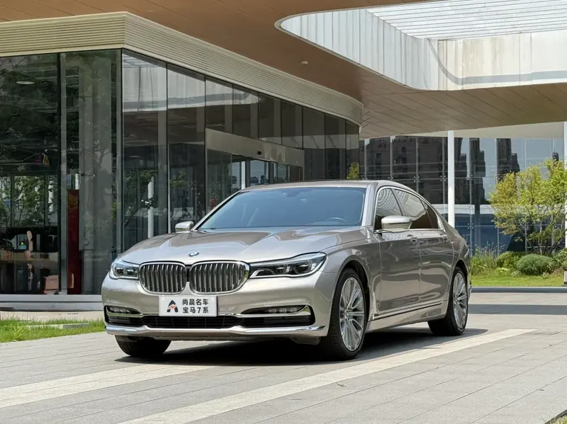 BMW 7-Series, 2018