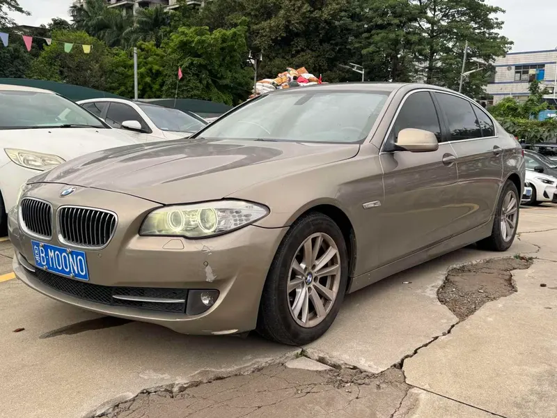 BMW 5-Series, 2011
