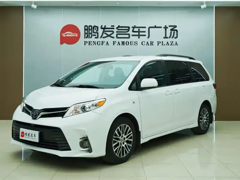 Toyota Sienna, 2018