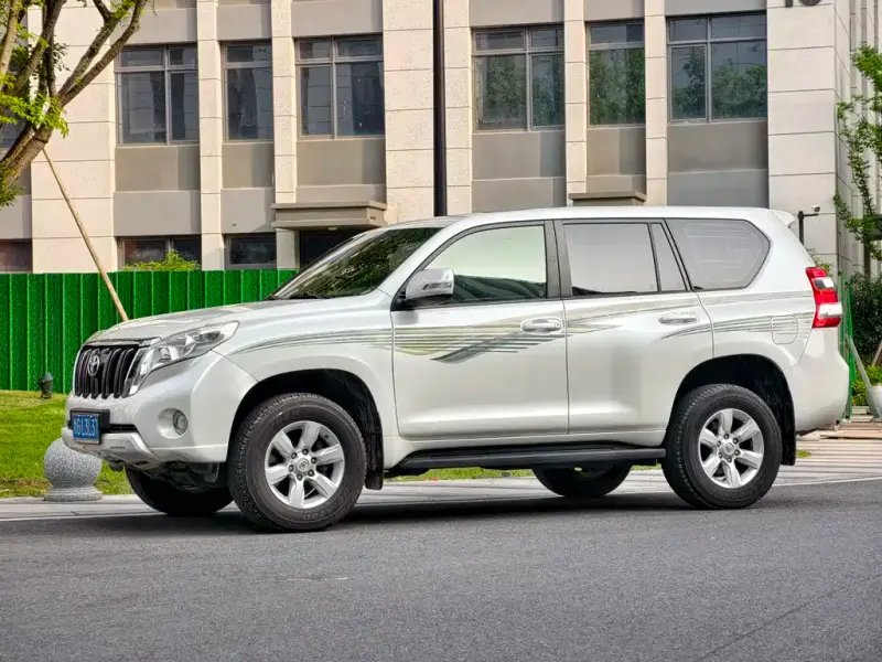 Toyota Prado (Import), 2014 — фото 1