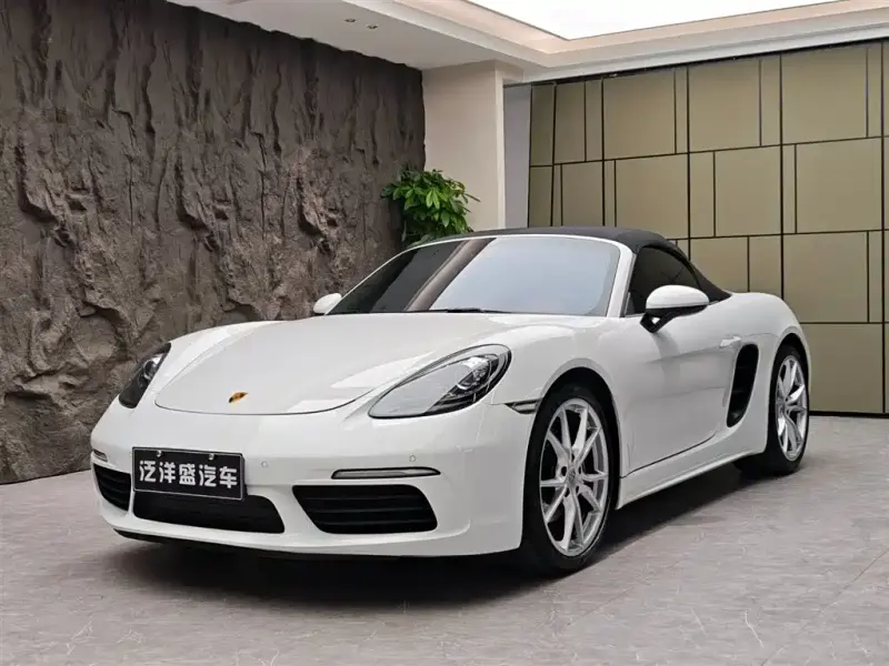 Porsche 718, 2022