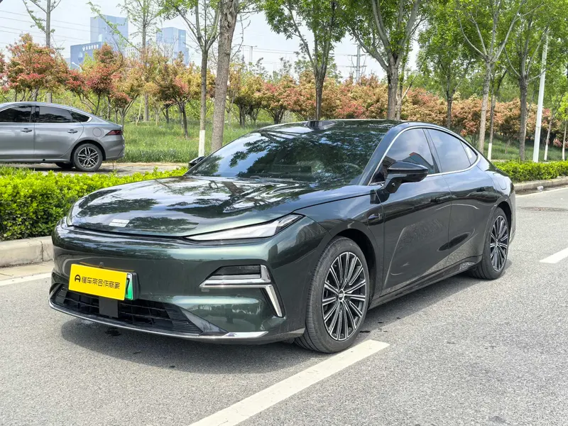 Galaxy Xingyao 8 PHEV, 2025