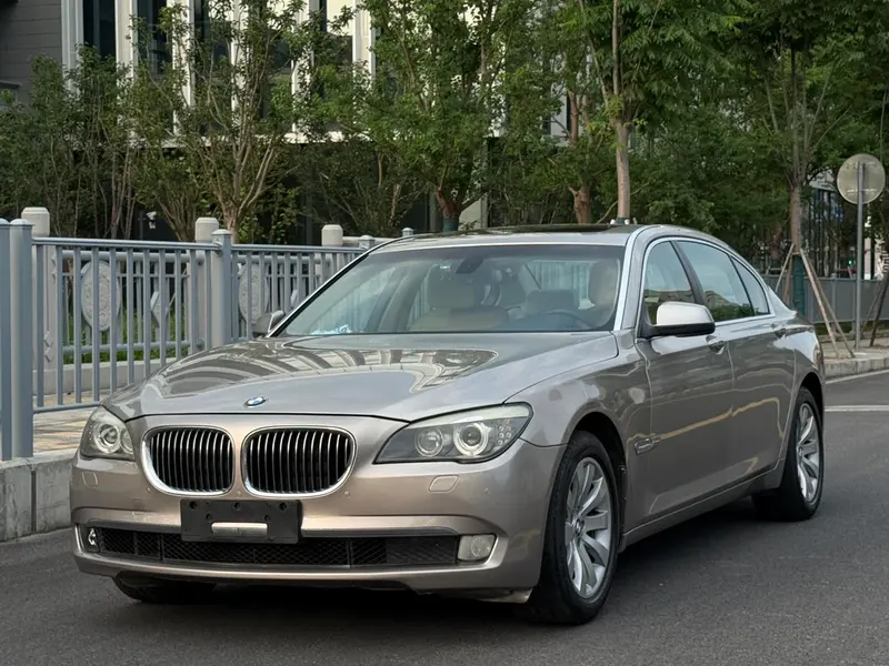 BMW 7-Series, 2009