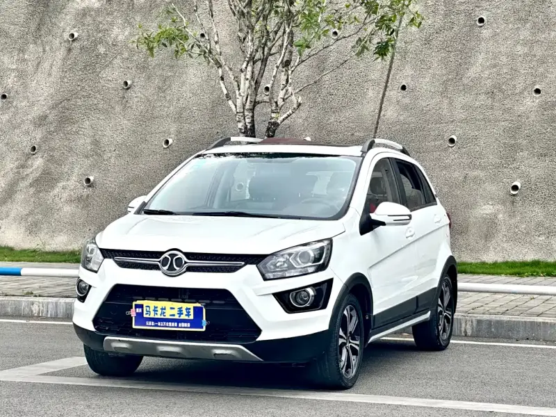BAIC Senova X25, 2016