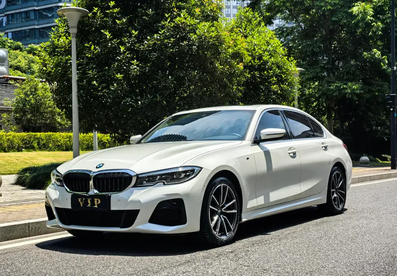 BMW 3-Series, 2021