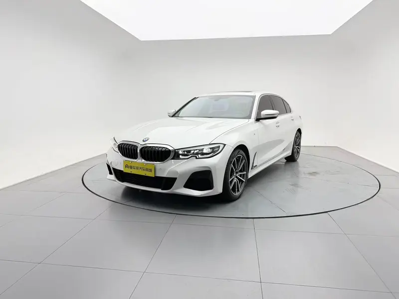 BMW 3-Series, 2021