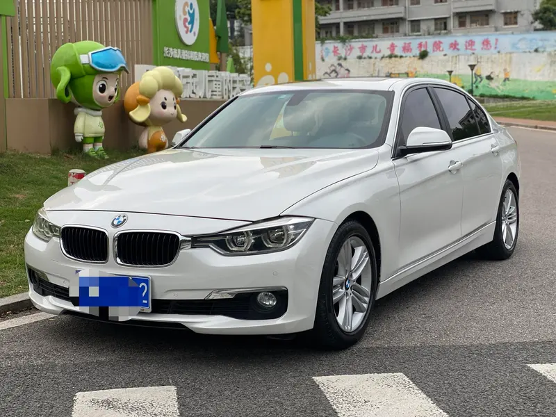 BMW 3-Series, 2017