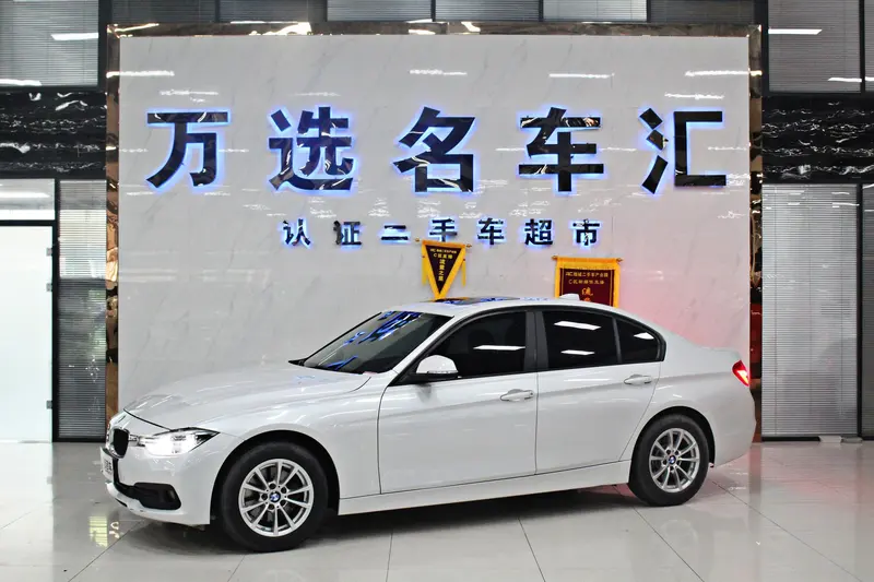 BMW 3-Series, 2016