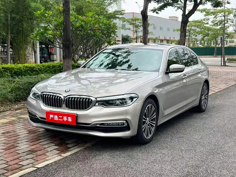 BMW 5-Series, 2018