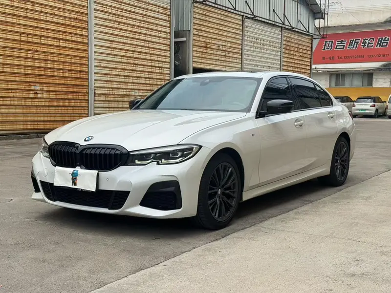 BMW 3-Series, 2020