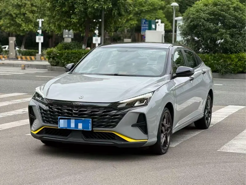 Dongfeng Fengshen Yixuan, 2023