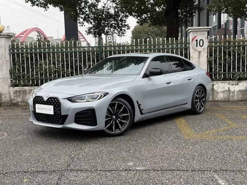 BMW 4-Series, 2022