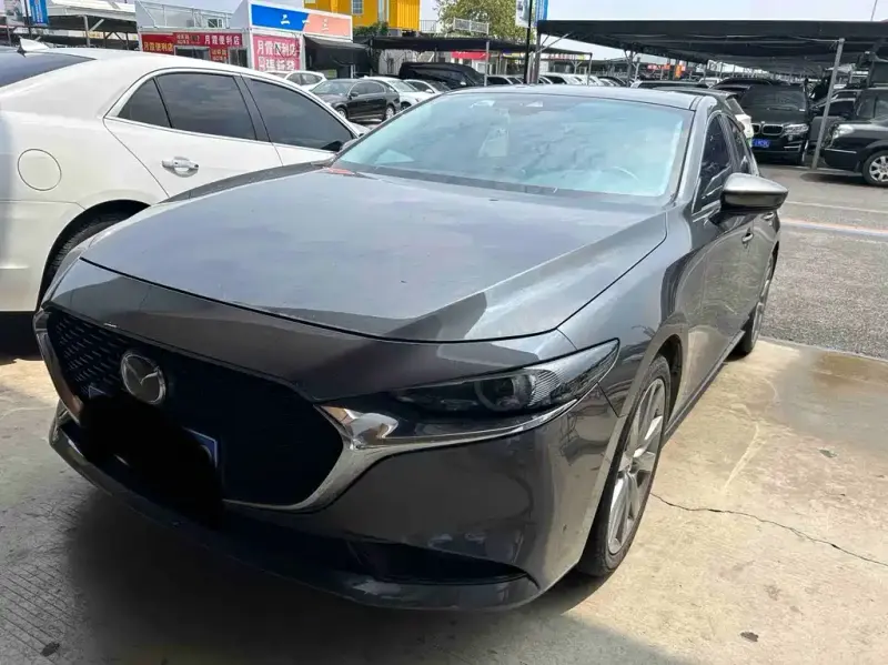 Mazda 3 Axela, 2022