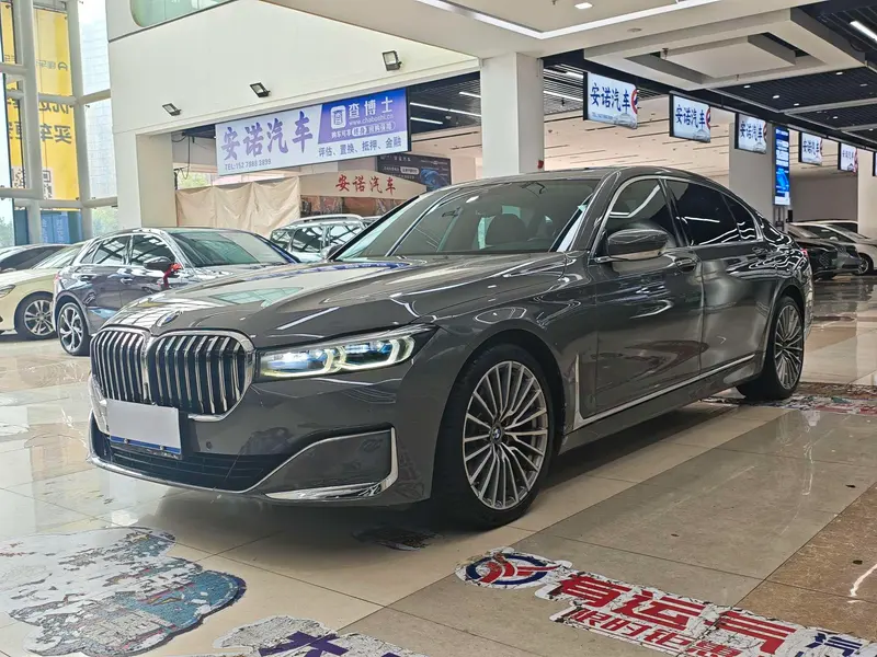 BMW 7-Series, 2019