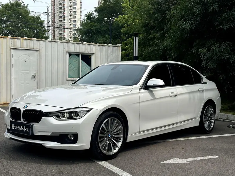 BMW 3-Series, 2019