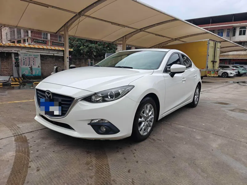 Mazda 3 Axela, 2014