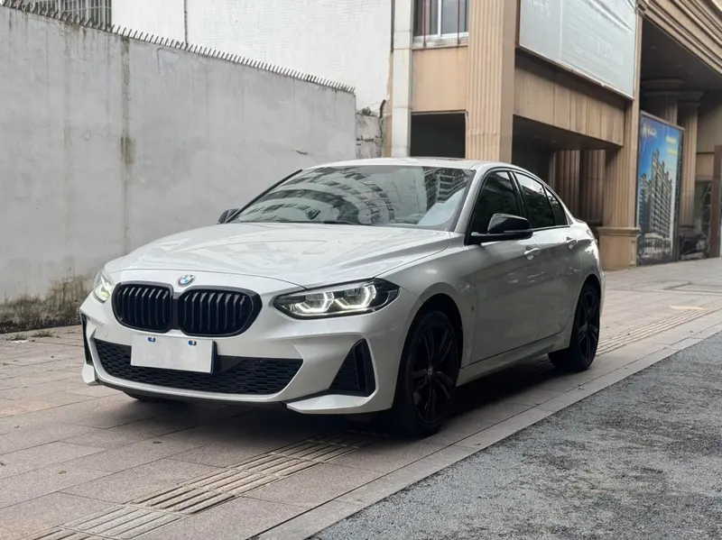 BMW 1-Series, 2021