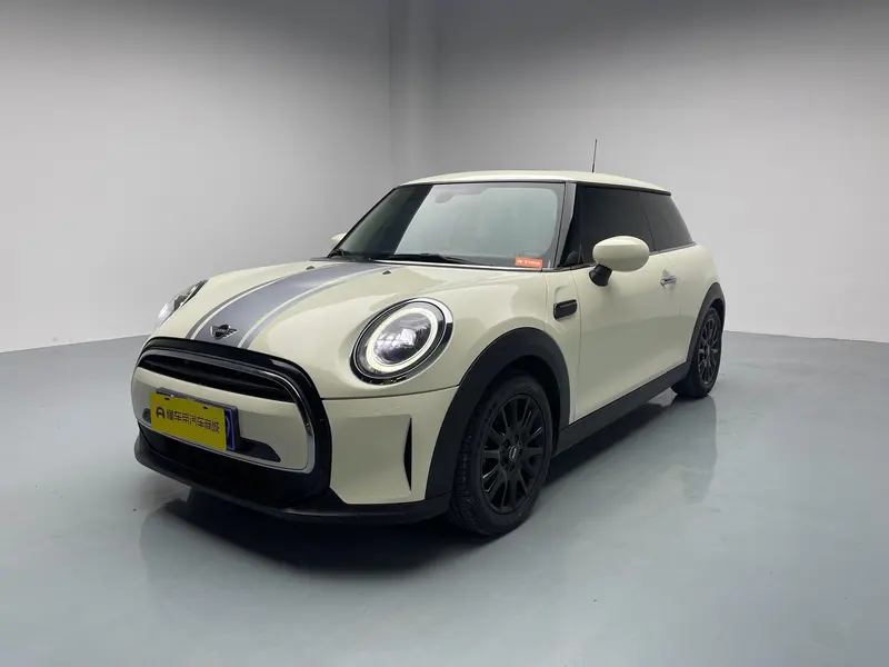 MINI MINI, 2022