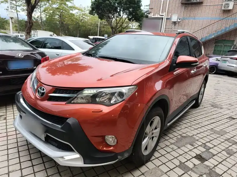 Toyota RAV4, 2014