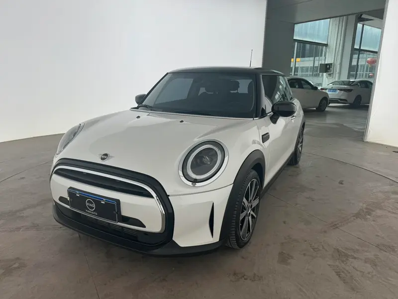 MINI MINI, 2022