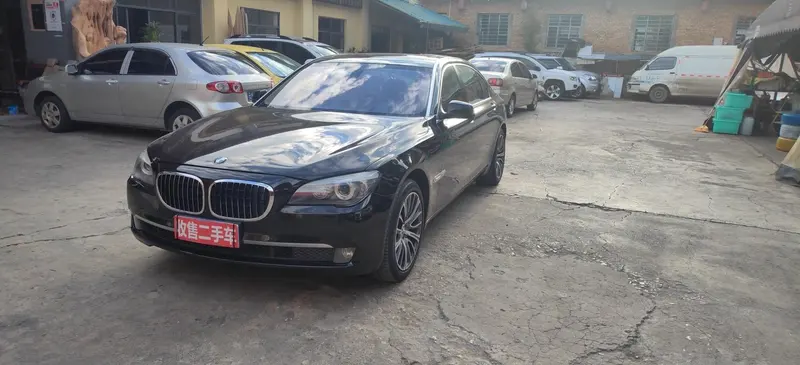 BMW 7-Series, 2011