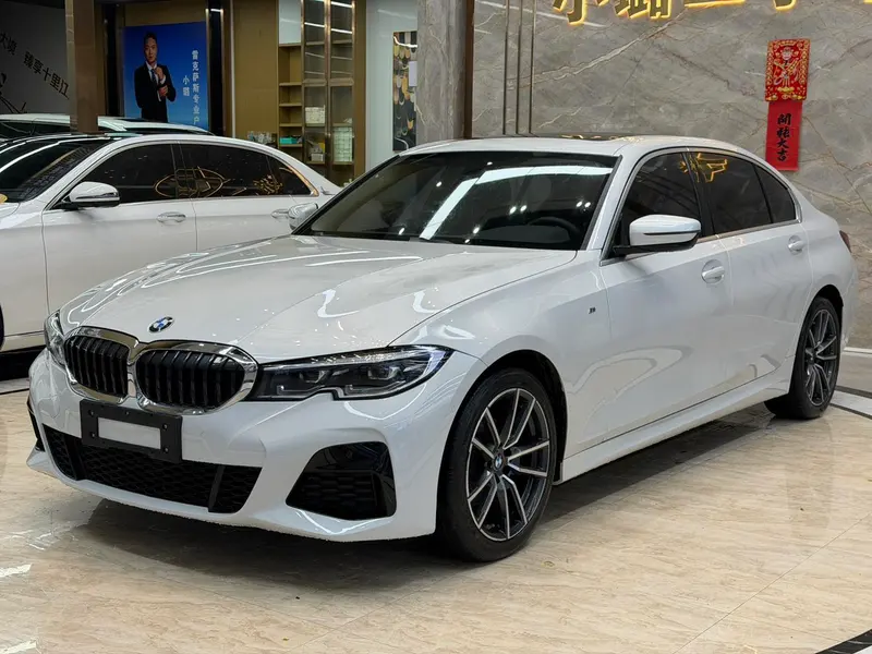 BMW 3-Series, 2020
