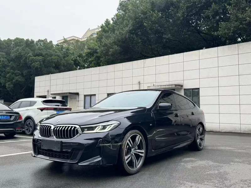 BMW 6-Series GT, 2022