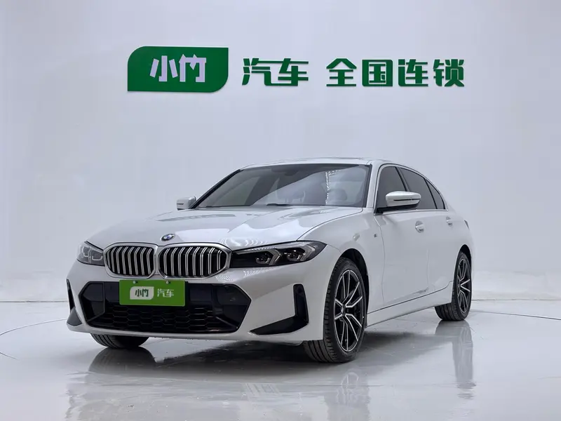 BMW 3-Series, 2023